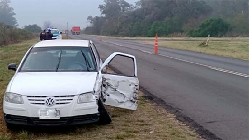 Un auto y un camión chocaron en la ruta provincial 20 El Día de