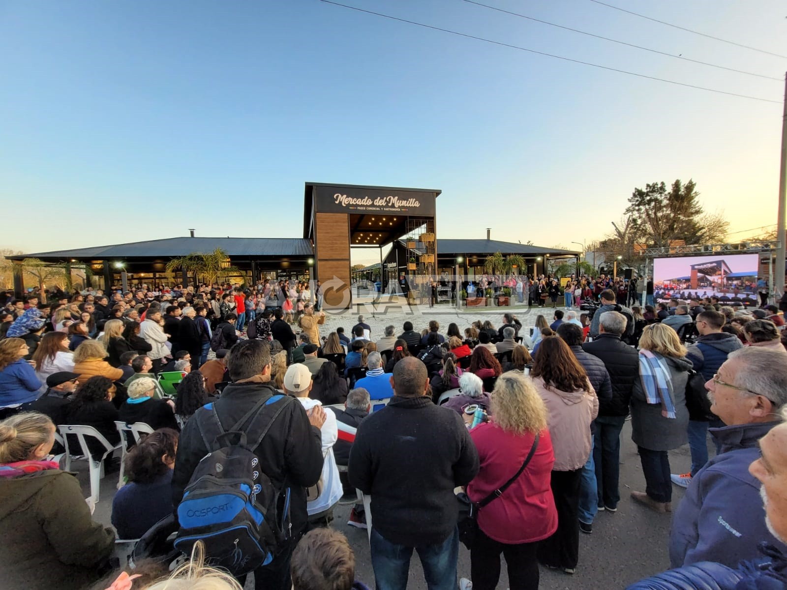 Inauguraron El Mercado Del Munilla Uno Por Uno Los Comercios Que Se