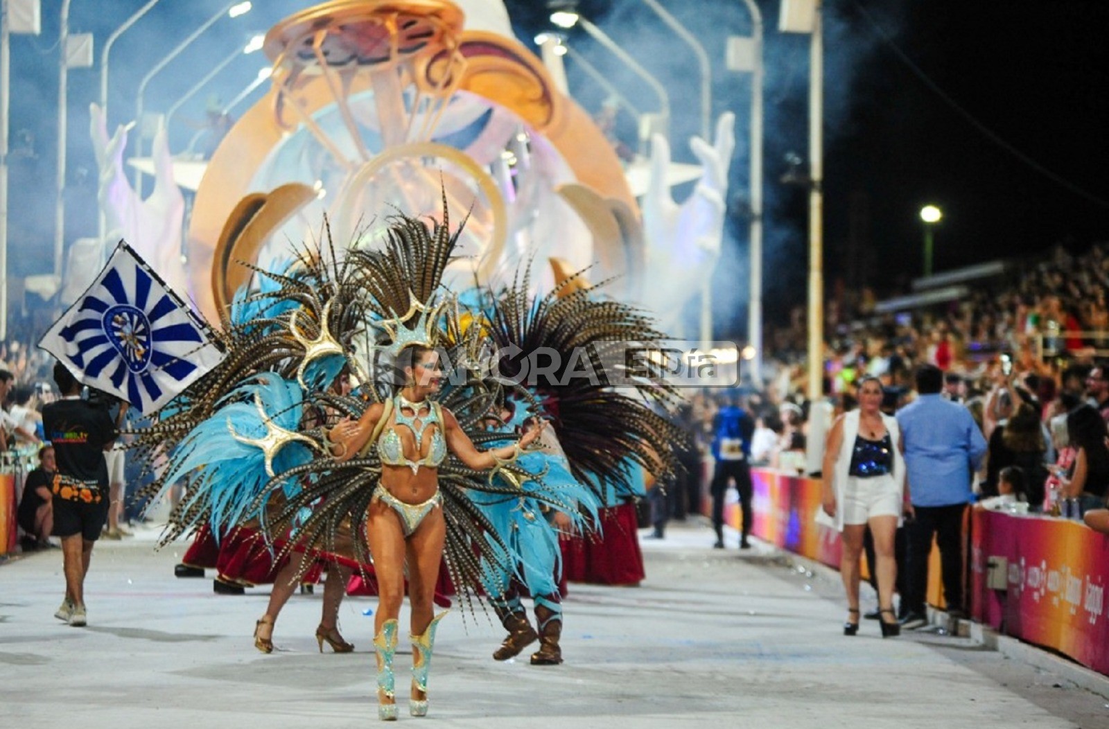 Se Viene La Ltima Noche Del Carnaval Del Pa S Mir Los Momentos