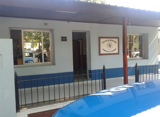Joven se peleó adentro de un boliche y cuando lo retiraron agredió a un policía