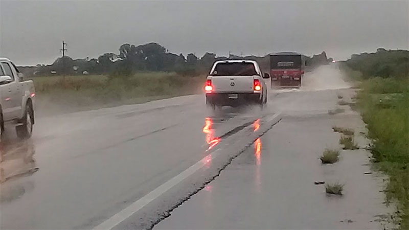Rutas cortadas y varias zonas de Entre Ríos con complicaciones para ...