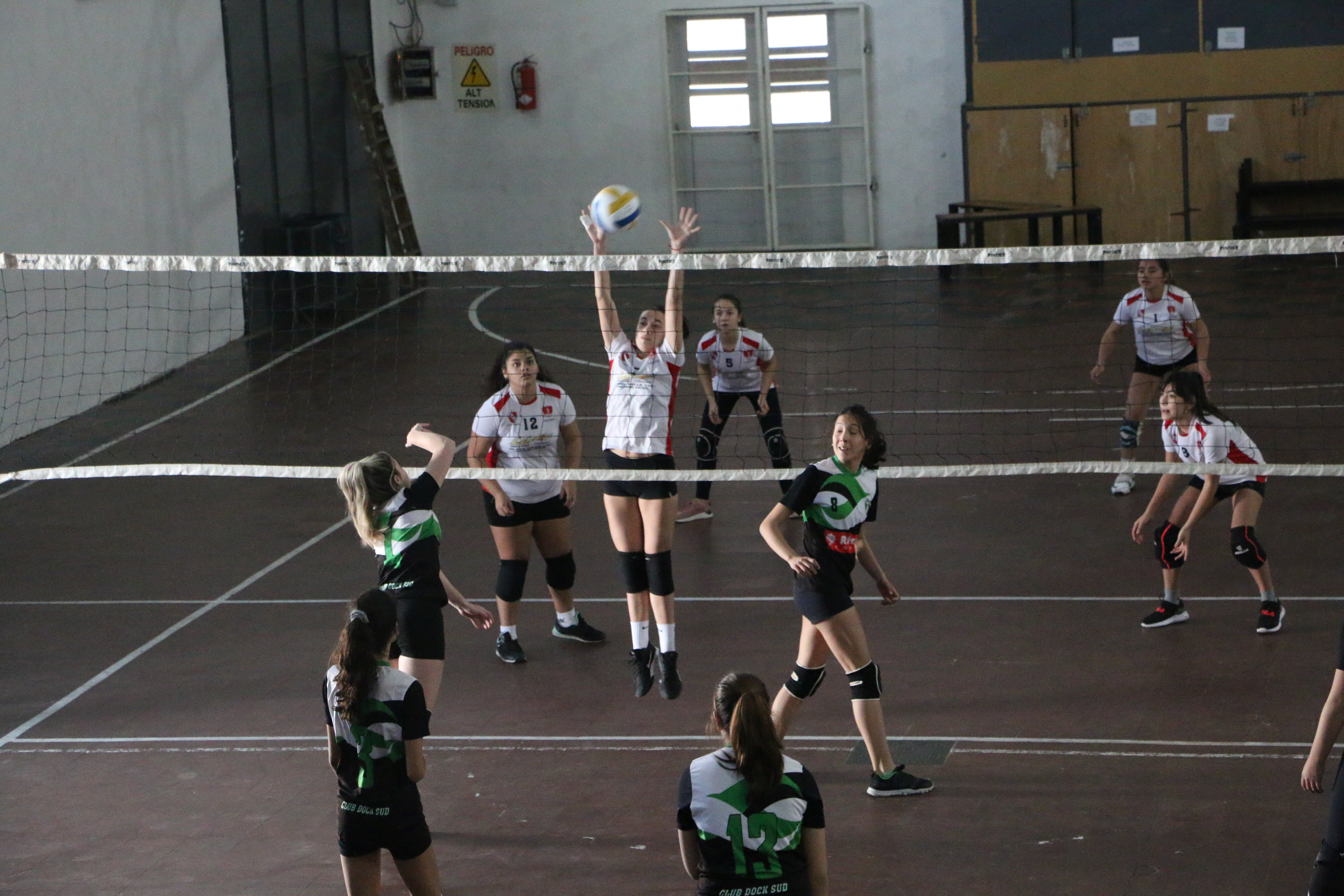 Se jugó la primera fecha del Sub-14 de voley femenino – El Día de  Gualeguaychú