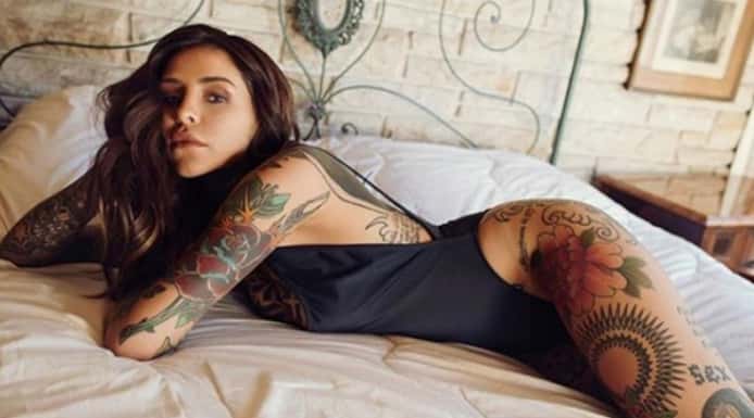 Candelaria Tinelli mostró sus tatuajes con una lencería muy sexy