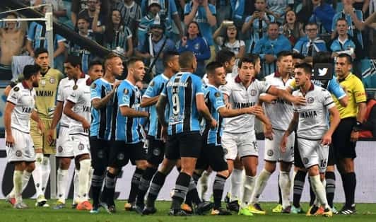 Gremio venció a Lanús en la primera final de la Libertadores