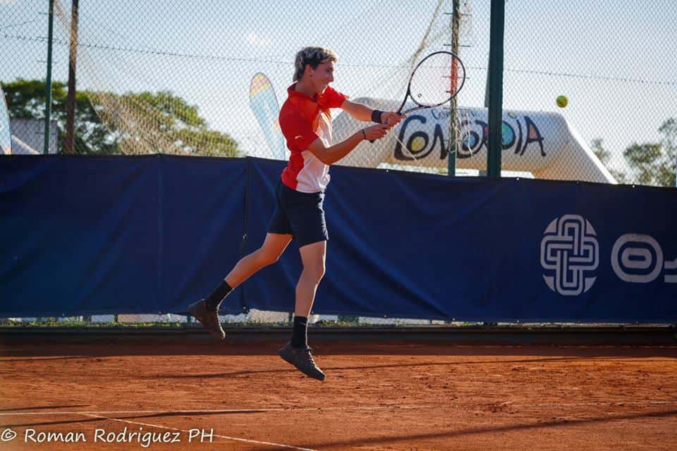 Germán Delcanto se destacó en Concordia y cerró el año como 1 de singles y dobles