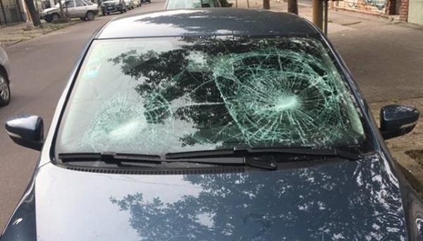 Tras perder con Juventud, rompieron autos de jugadores de All Boys
