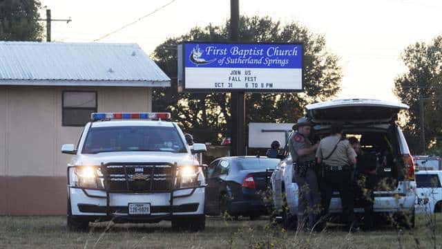 Tiroteo en una iglesia de Texas: un ex soldado mató a 26 personas 