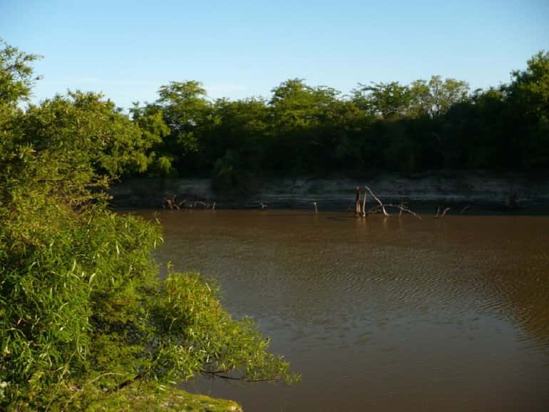 Rastrillan el río Gualeguay en busca del empresario desaparecido