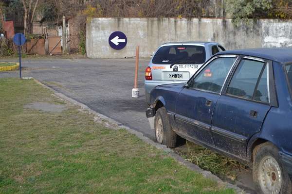 Sacar el carnet de conducir cuesta más de 1000 pesos