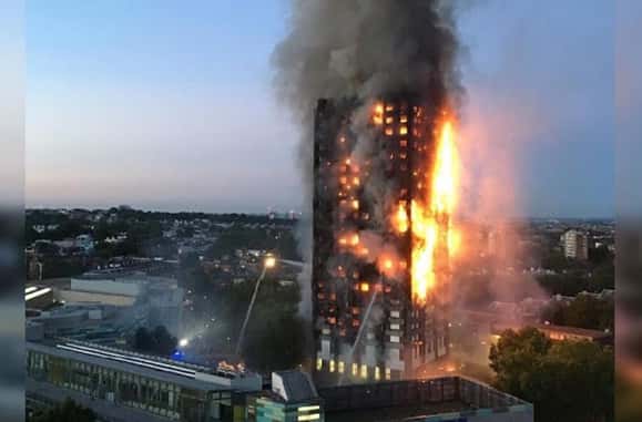 Londres: incendio azotó un edificio de 24 pisos y hay al menos 12 muertos