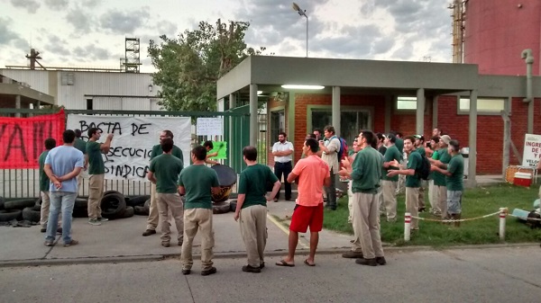 Conflicto en el PIG: piden la reincorporación de 17 despedidos  