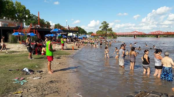 El río Gualeguaychú incrementó su caudal y renovaron el alerta 