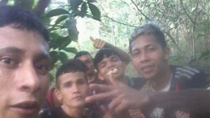 Los prófugos de la cárcel de Brasil celebran su escape con selfies