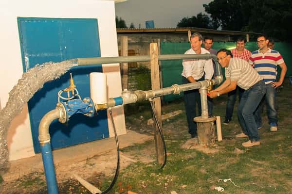 Agua potable: ponen en funcionamiento el pozo de Pueblo Nuevo