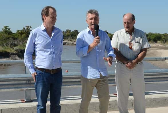 Macri y Bordet inauguraron el puente más largo de Entre Ríos