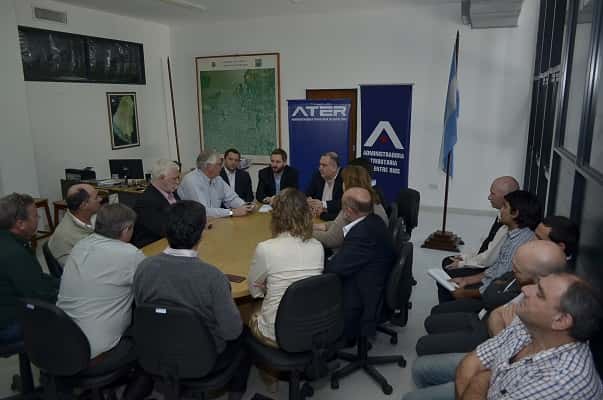 ATER firmó convenios con municipios para intercambio de datos catastrales