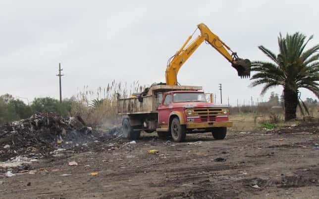 Basural: se necesitaron 15 camiones para limpiar lo que arrojan los vecinos