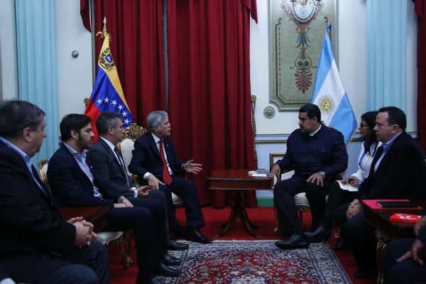 Urribarri acordó con Maduro avanzar en un intercambio comercial 