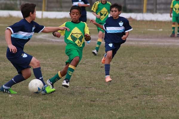 Fútbol Infantil: La séptima fecha se disputa parcialmente