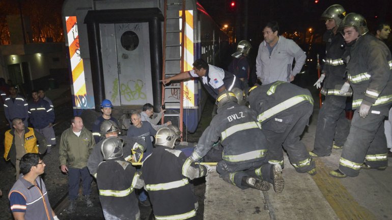 Ordenaron la detención de un guarda por el choque de trenes de Temperley