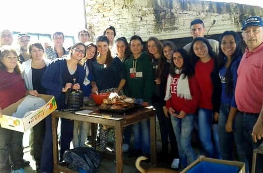 Estudiantes y profesores del Instituto Agrotécnico, juntos por la salud de Enzo