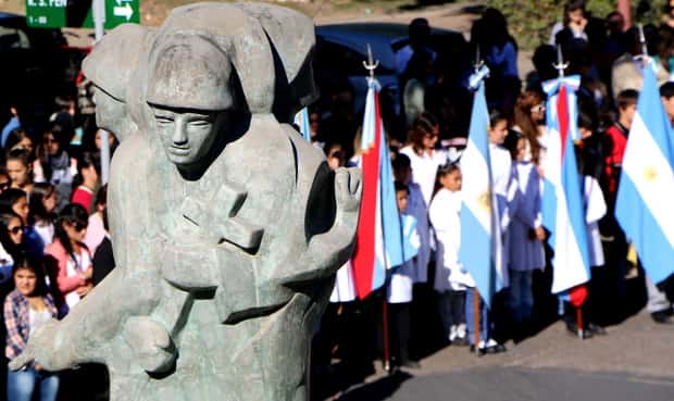 Gualeguaychú homenajeó a veteranos y caídos en la guerra de Malvinas