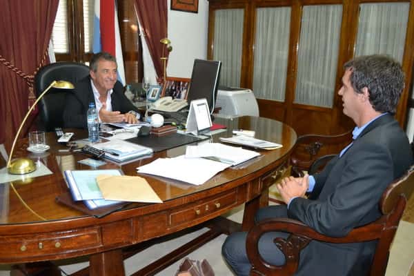 El gobernador Urribarri y Enrique Cresto avanzaron sobre la agenda legislativa 