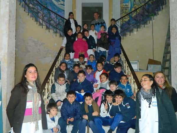 Alumnos de la escuela Islas Malvinas de visita por el Palacio Municipal