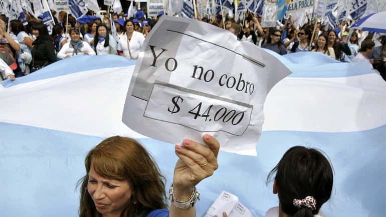 Buenos Aires: Los docentes dicen que la nueva propuesta es "superadora"