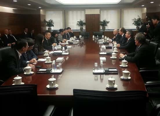 Urribarri se reunió con el ministro de comercio de China