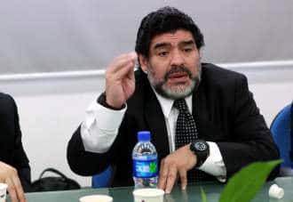 Maradona confirmó su separación, pero quiere ver a su hijo 