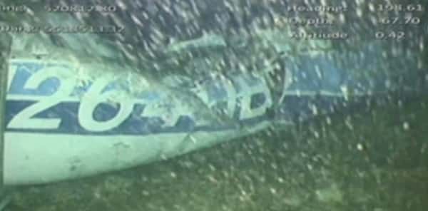 Rescataron un cuerpo del avión en el que viaja Emiliano Sala