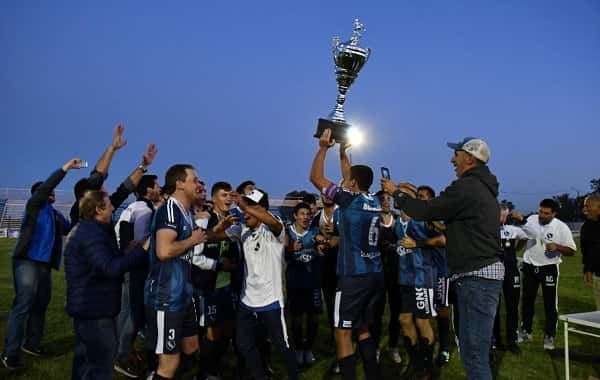 Se acerca el debut en la Copa Entre Ríos para Deportivo y Unión