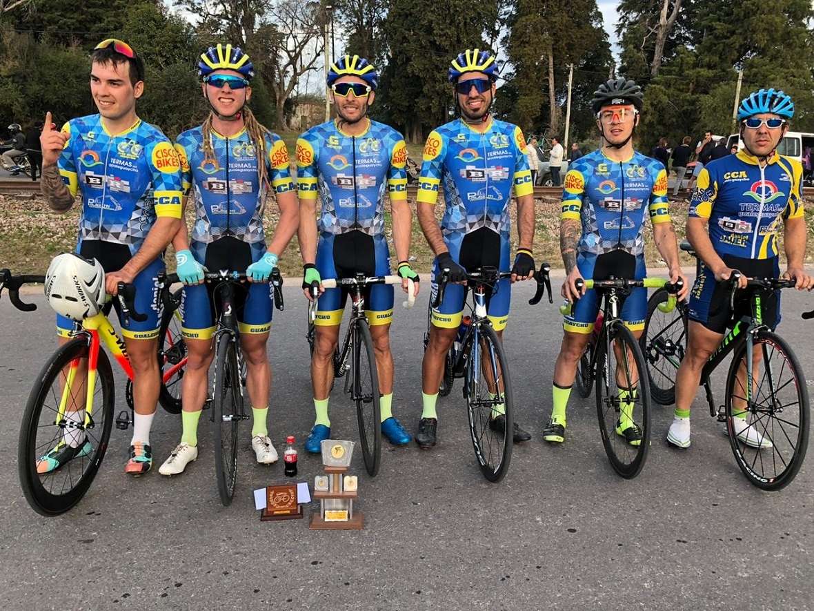 El Club Ciclista Argentino se presenta en la Vuelta de Misiones