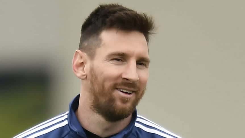La alegría de Messi por la clasificación a la final del Mundial de Básquet