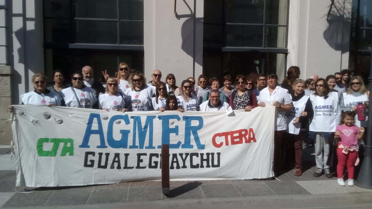Docentes de Gualeguaychú se movilizaron en apoyo a los maestros de Chubut