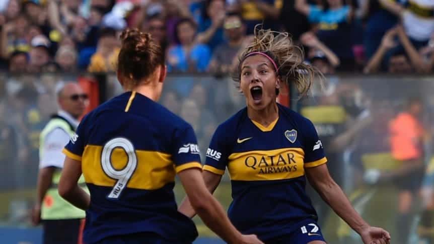 Boca goleó a River en el primer superclásico profesional femenino