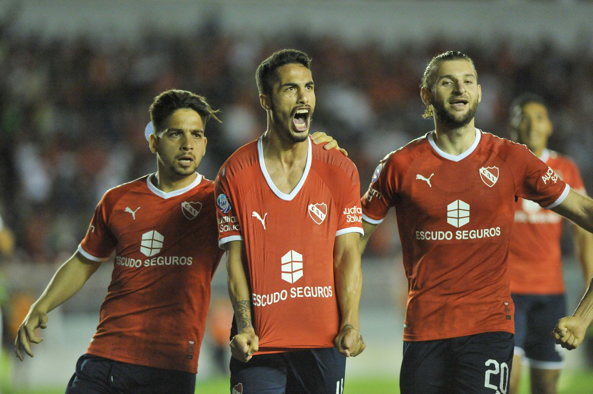 Independiente frenó el envión de Talleres y lo privó de ser puntero