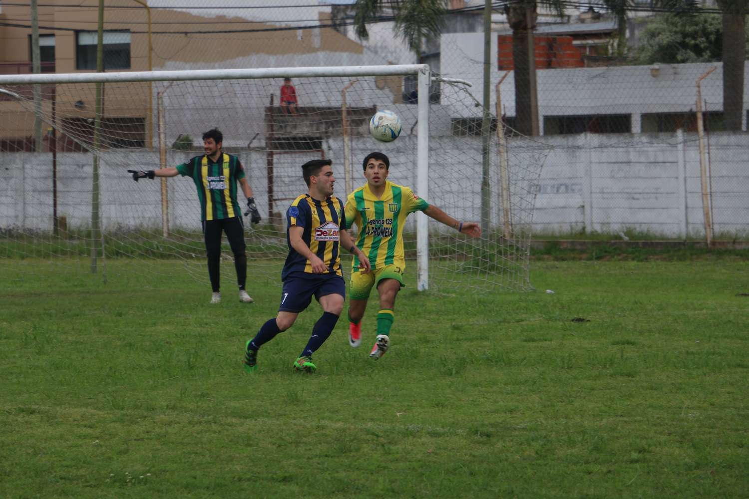 Sarmiento venció a Juventud de Urdinarrain y clasificó Deportivo 