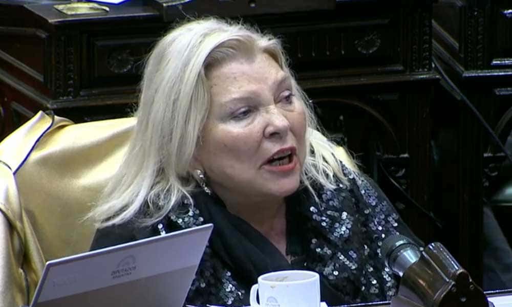 Elisa Carrió renunció a su banca de diputada nacional