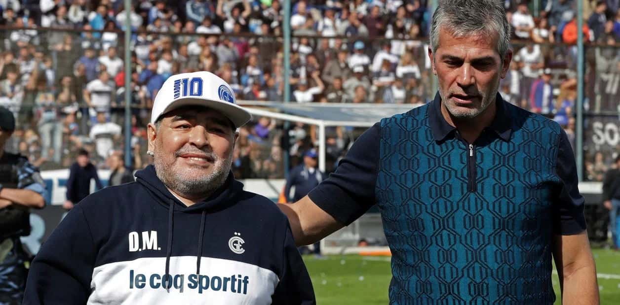 Final del sueño: diego Maradona se fue de Gimnasia de La Plata 