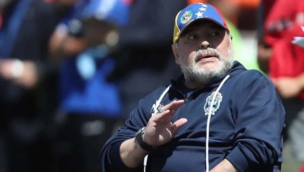 ¿Maradona se va de Gimnasia para dirigir a Venezuela?