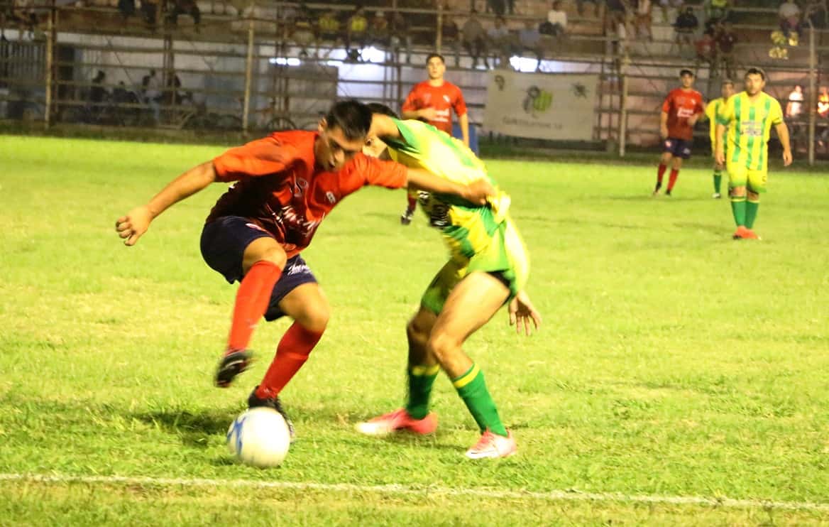 Empate entre Independiente y Sarmiento y victoria de Juventud Urdinarrain