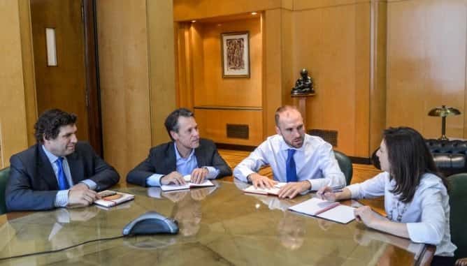 Los técnicos de la misión del FMI se reunieron con el ministro de Economía, Martín Guzmán