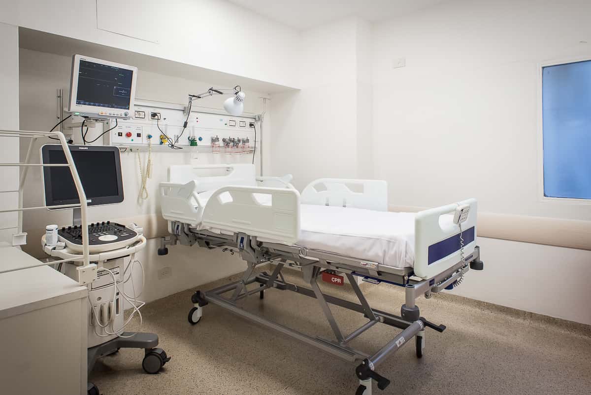 Cuántas camas de terapia intensiva tiene el sistema de Salud y qué factor falta mejorar antes de la emergencia