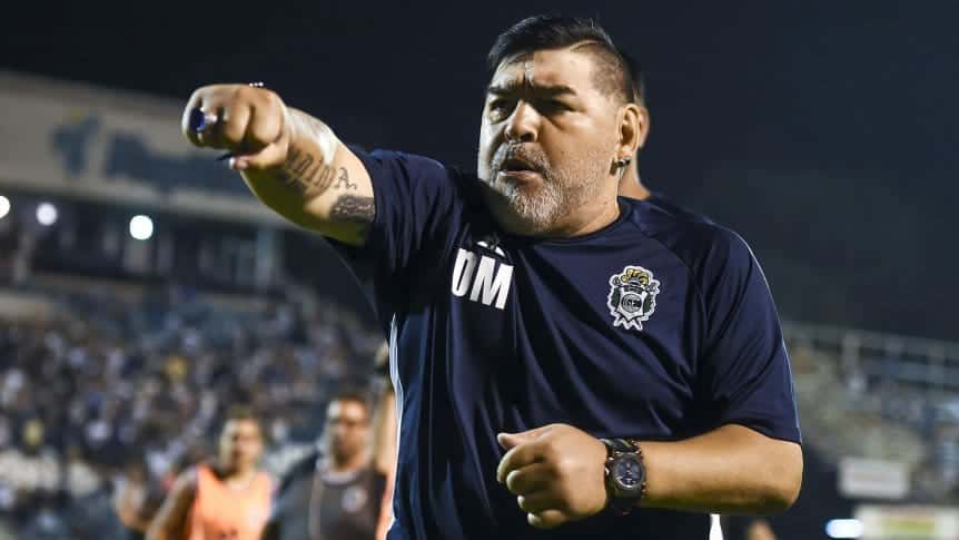 La propuesta solidaria de Maradona para los jugadores y técnicos del ascenso