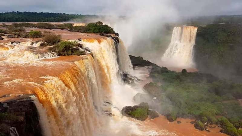 Tras una sequía histórica, las Cataratas del Iguazú recuperaran su belleza natural