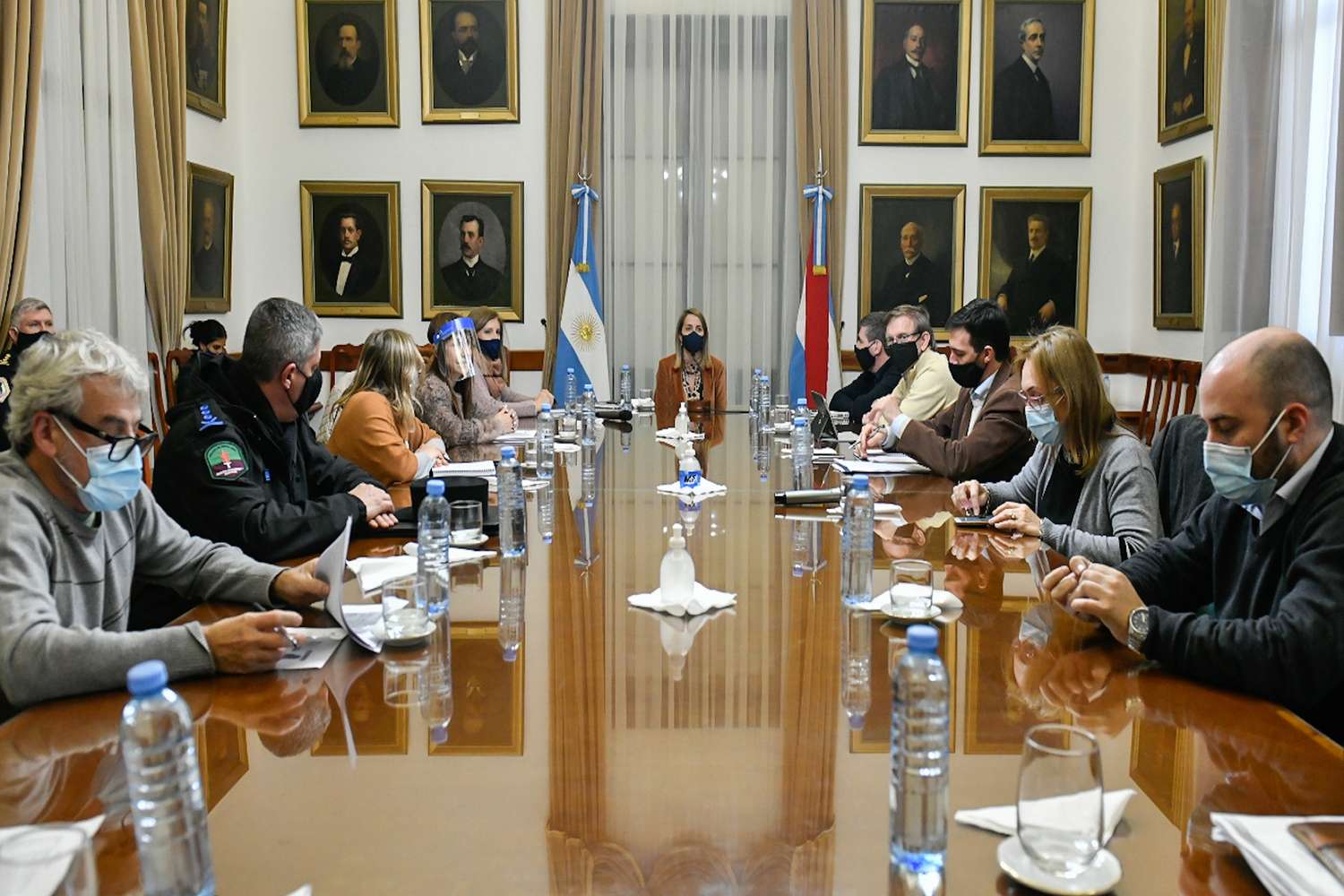 El gabinete y el COES analizaron la situación sanitaria de Entre Ríos