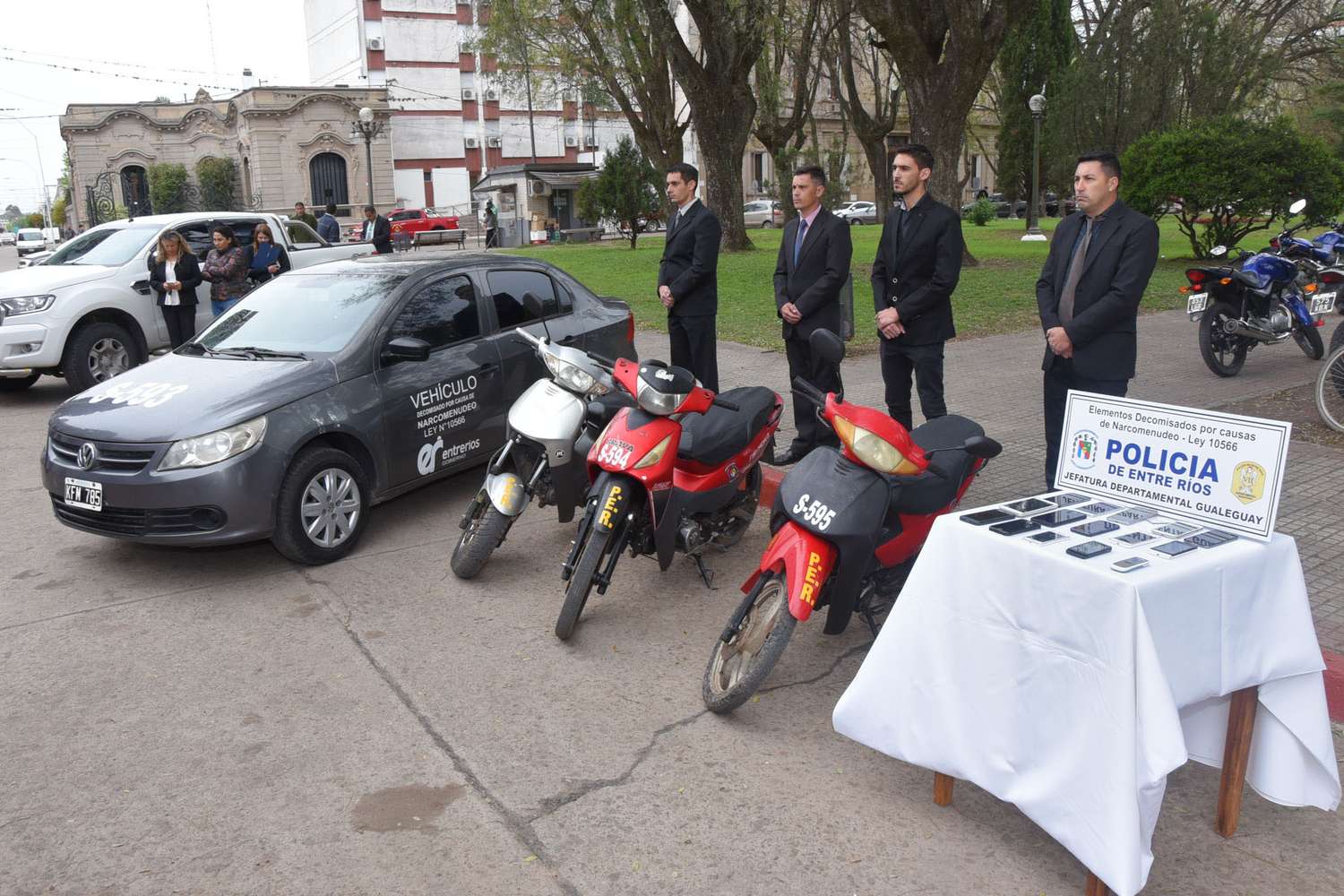 Reasignaron dos nuevos vehículos incautados por narcomenudeo en Entre Ríos