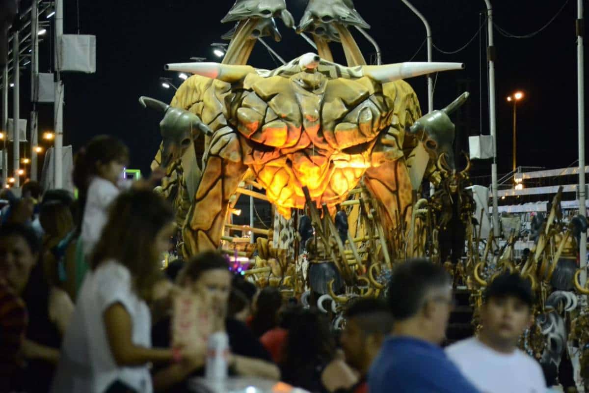 "No existe un Carnaval con distanciamiento social", dijo el director de Ará Yeví